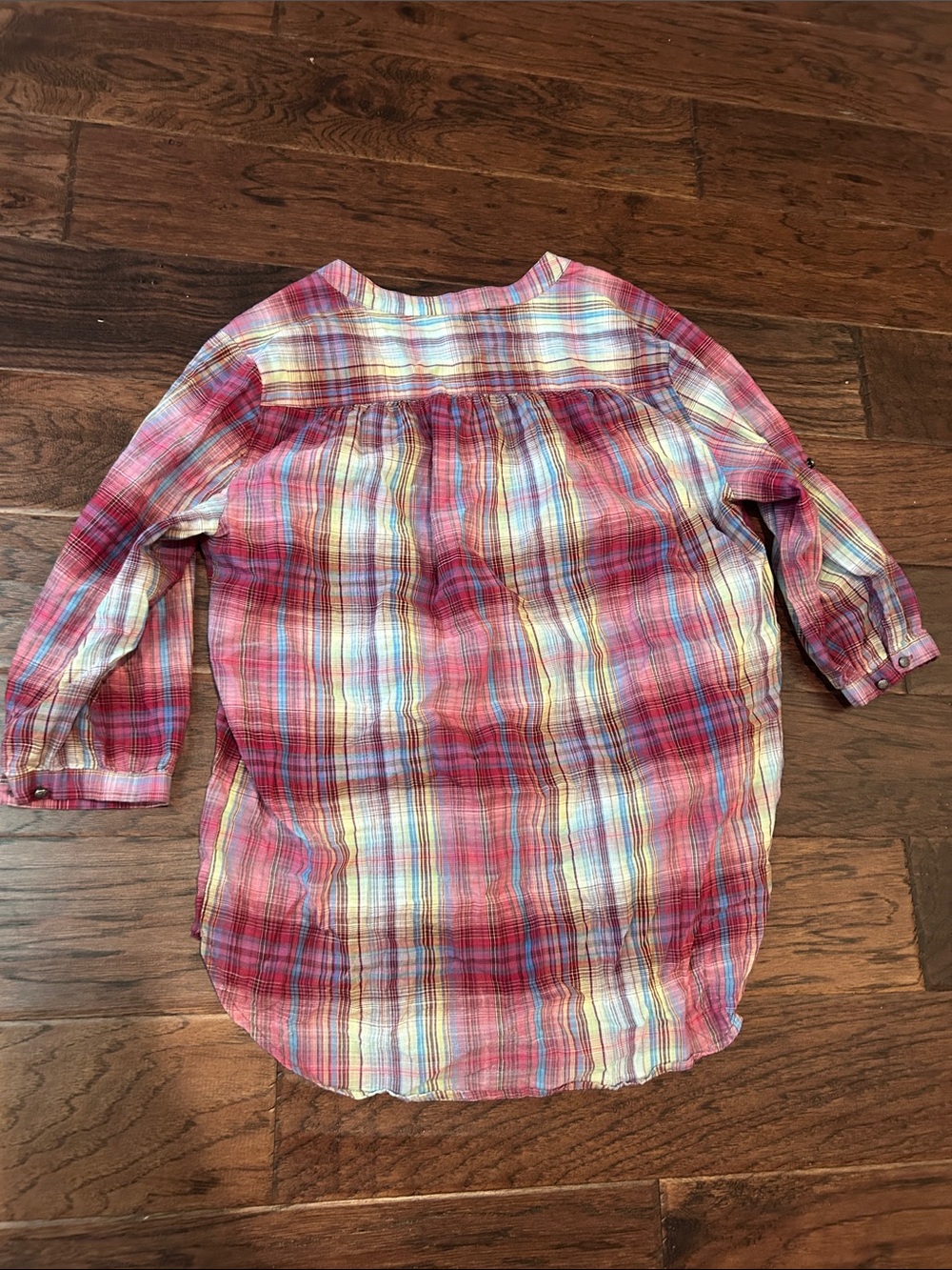 Bit & Bridle Lightweight Pink Plaid Henley Blouse - Picture 4 of 4